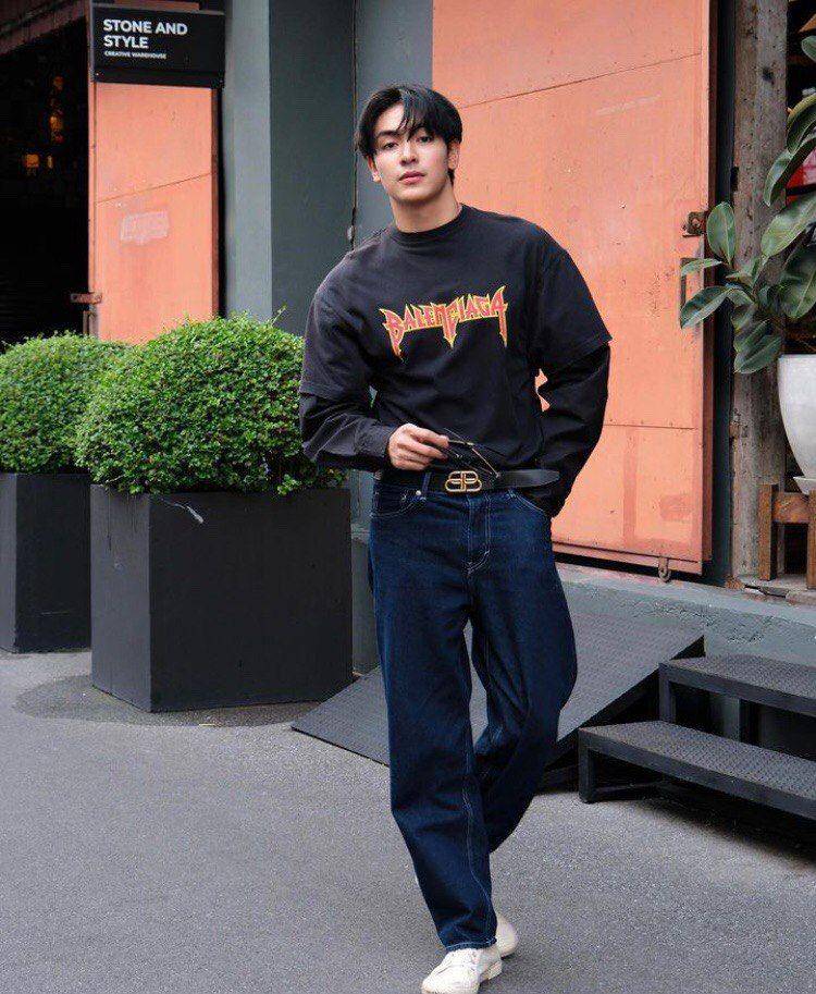 potret Joong Archen (instagram.com/chen_rcj)