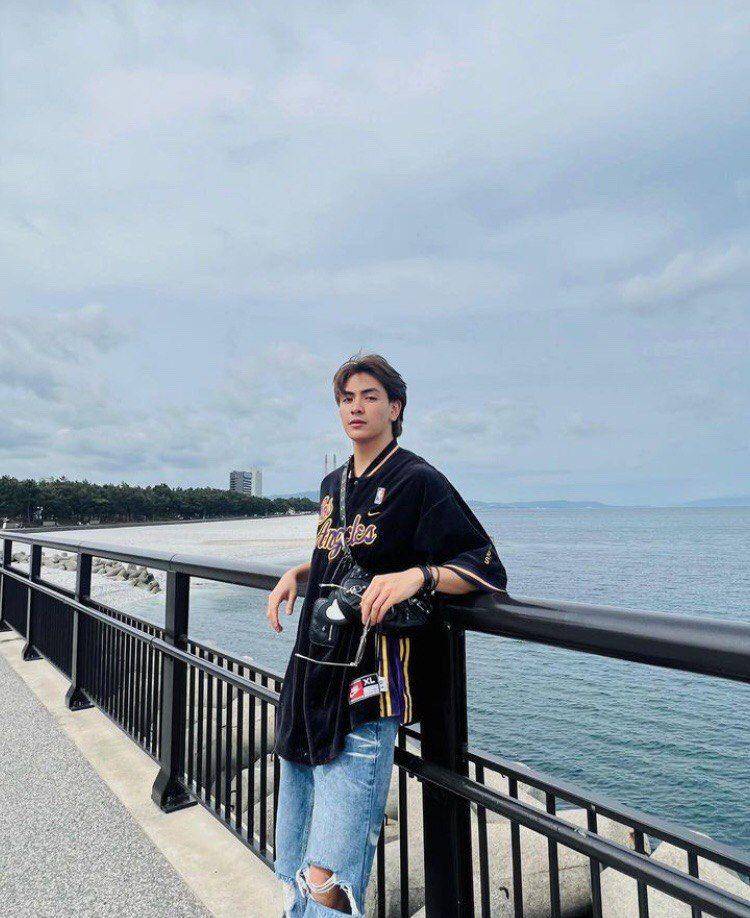 potret Joong Archen (instagram.com/chen_rcj)