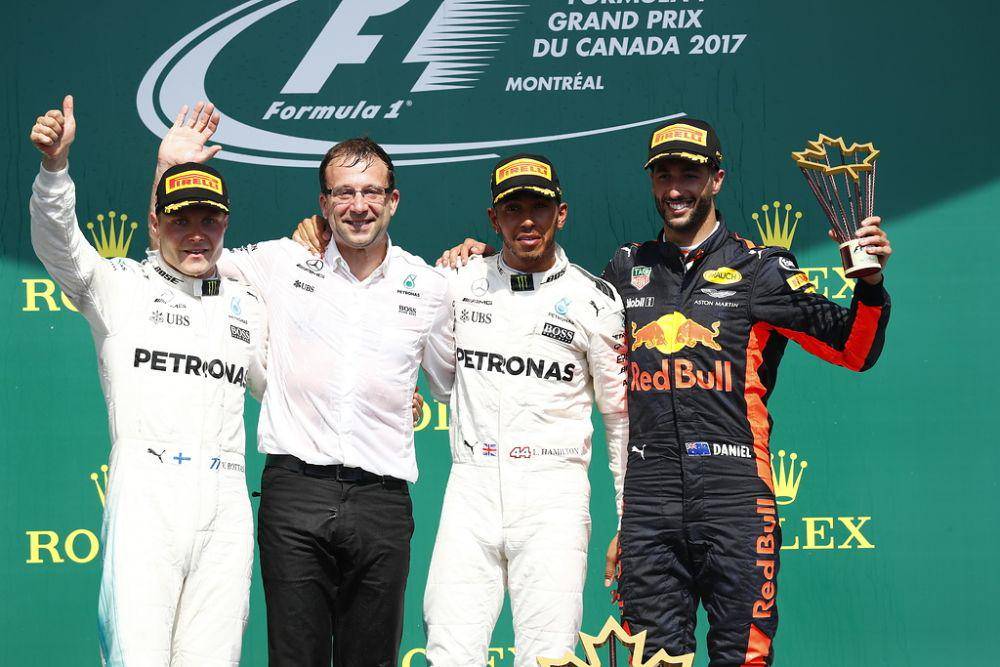 Lewis Hamilton memenangi GP Kanada 2017 diikuti Valtteri Bottas dan Daniel Ricciardo di podium kedua dan ketiga berturut-turut. (group-media.mercedes-benz.com)