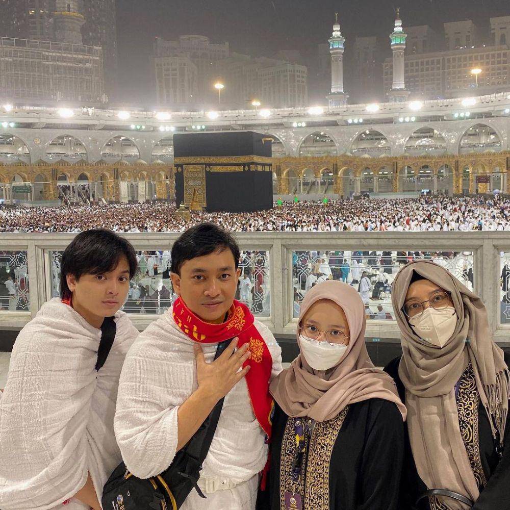 potret keluarga Yovie Widianto (instagram.com/ywpiano)
