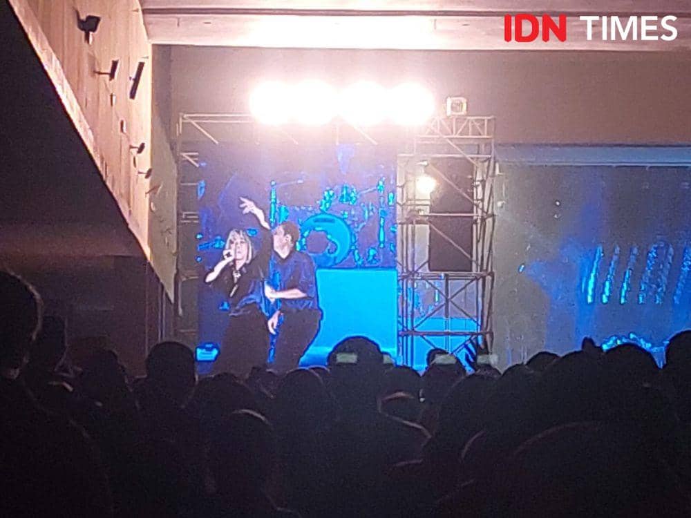Maliq & D'essentials menggelar konser tunggal, untuk merayakan 20 tahun (IDN Times/Erfah Nanda)
