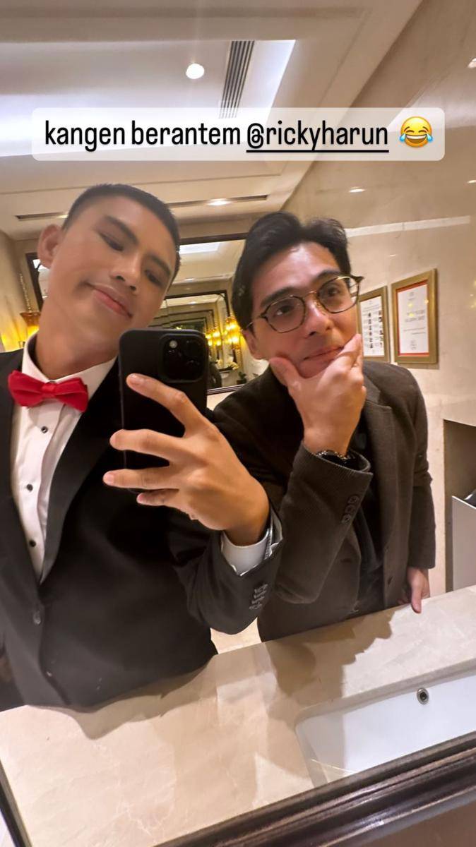 Potret artis di resepsi Jessica Mila dan Yakup Hasibuan (instagram.com/rickycuaca)