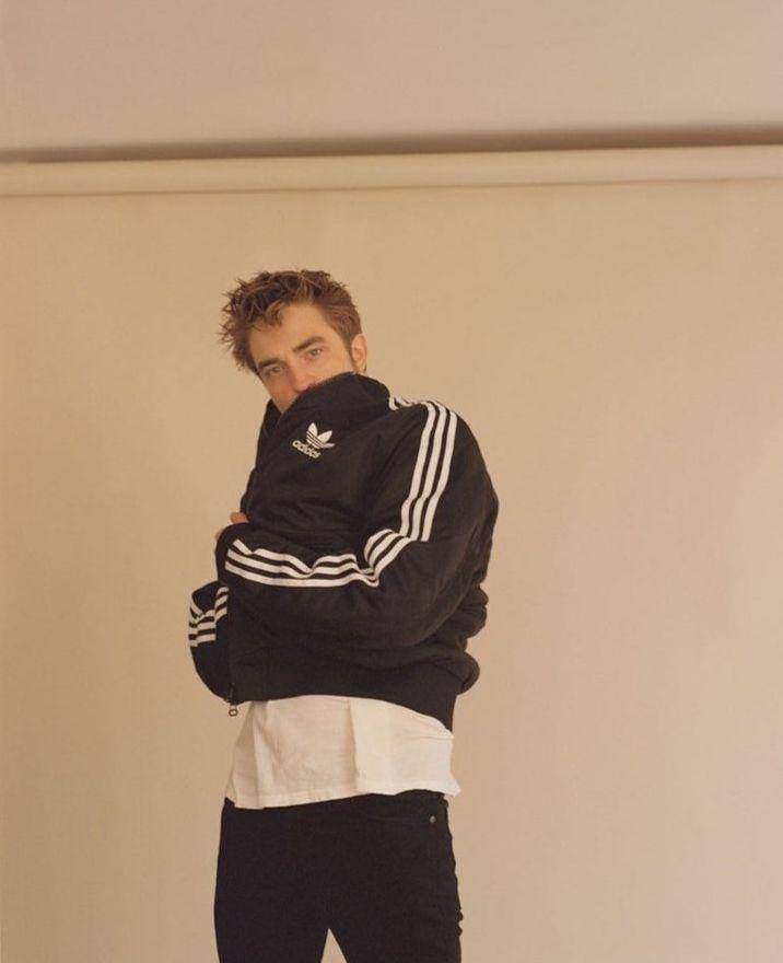potret Robert Pattinson (instagram.com/robertpattinsonofficial)