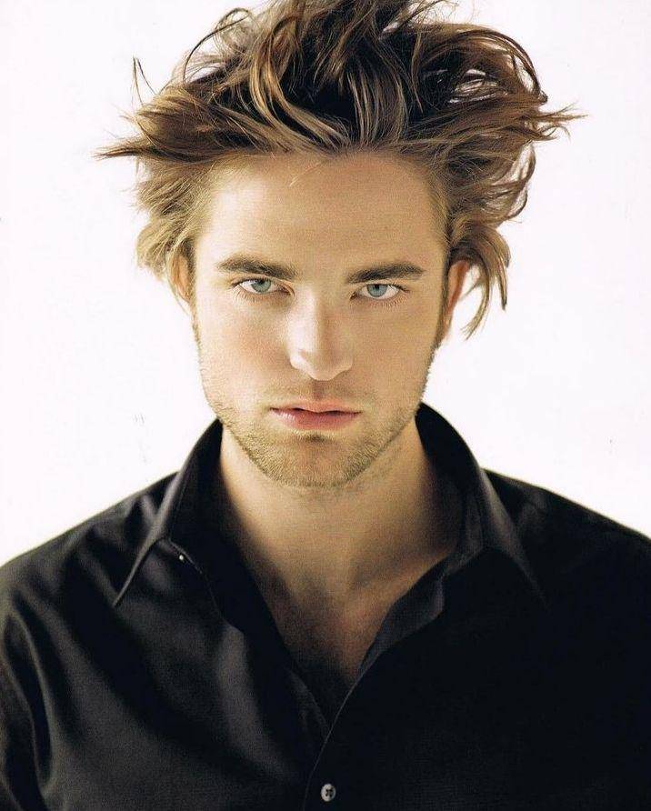 potret Robert Pattinson (instagram.com/robertpattinsonofficial)