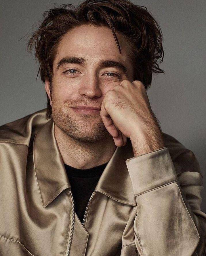potret Robert Pattinson (instagram.com/robertpattinsonofficial)