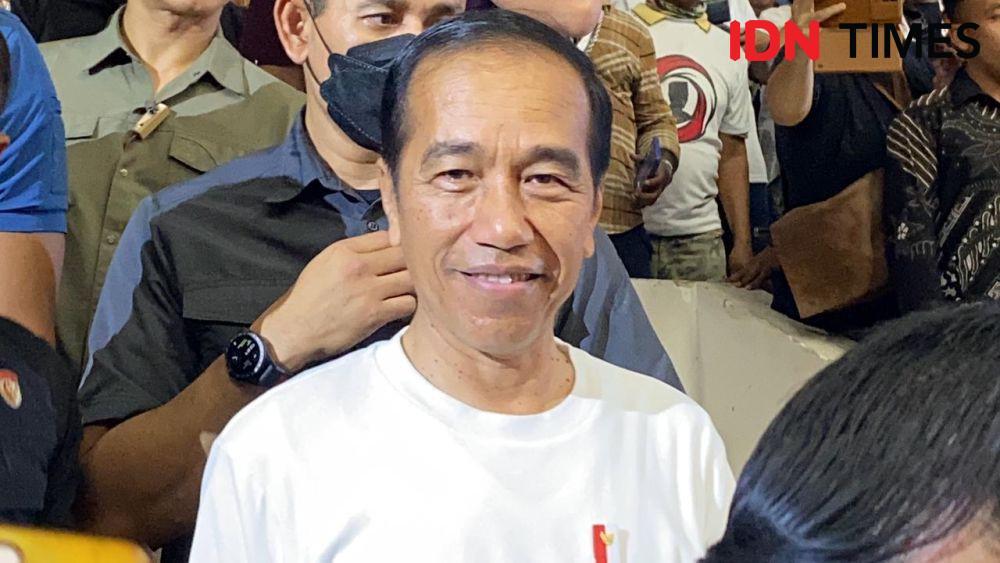 Jokowi saat menghadiri acara puncak Musra di Istora Senayan, Minggu (14/5/2023) (IDN Times/Amir Faisol)