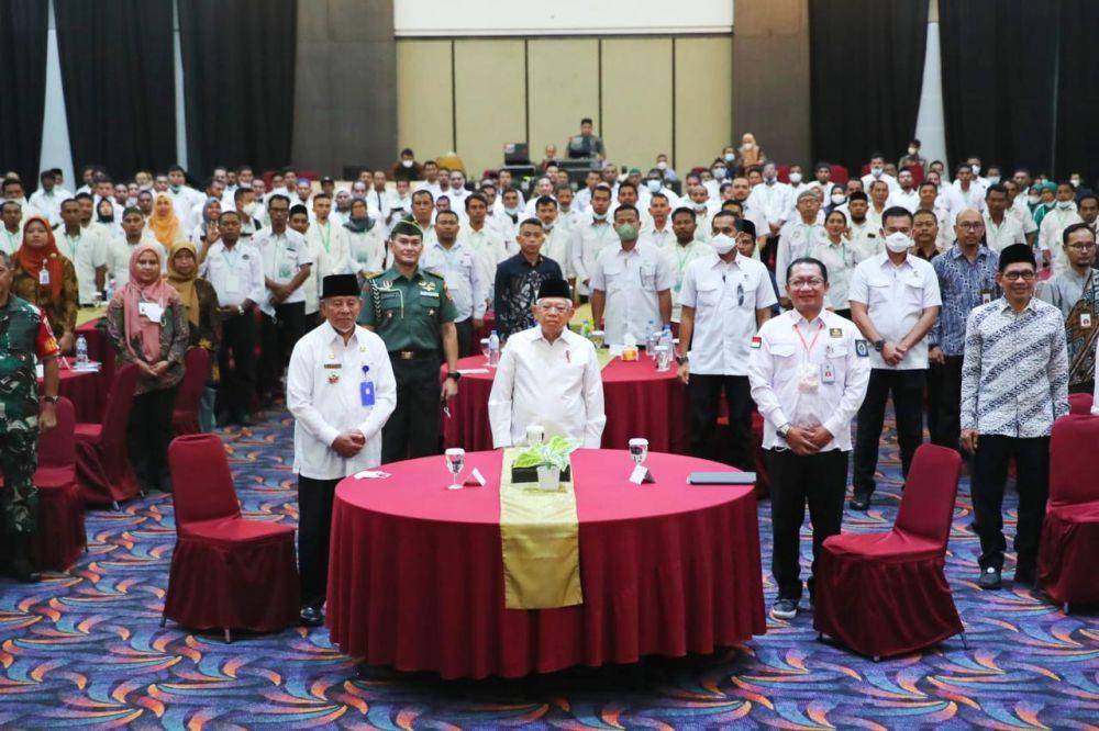Suasana rapat koordinasi penguatan pembangunan dan pemberdayaan masyarakat desa untuk Indonesia bebas stunting dan kemiskinan ekstrem, di Sahid Bela Ternate, Jumat (12/5/2023). (Dok. Kemendes PDTT)