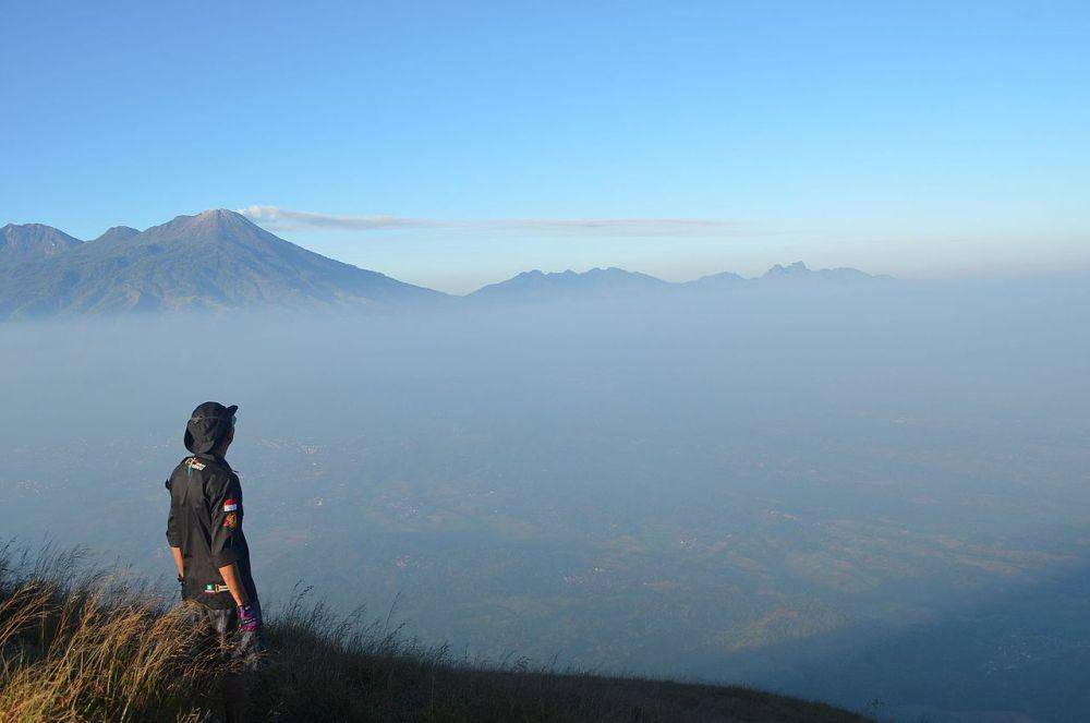 Gunung Penanggungan (commons.wikimedia.org/DJekky)