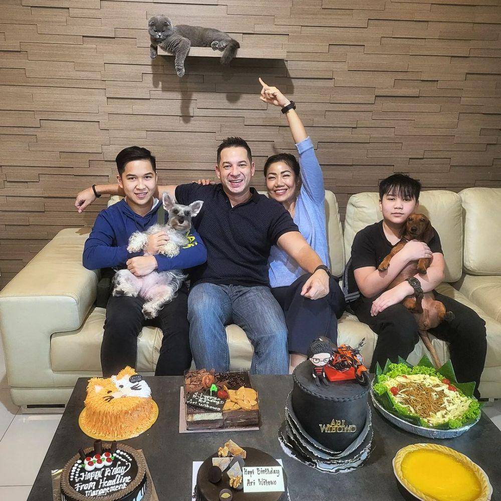 potret keluarga Ari Wibowo (instagram.com/ariwibowo_official)