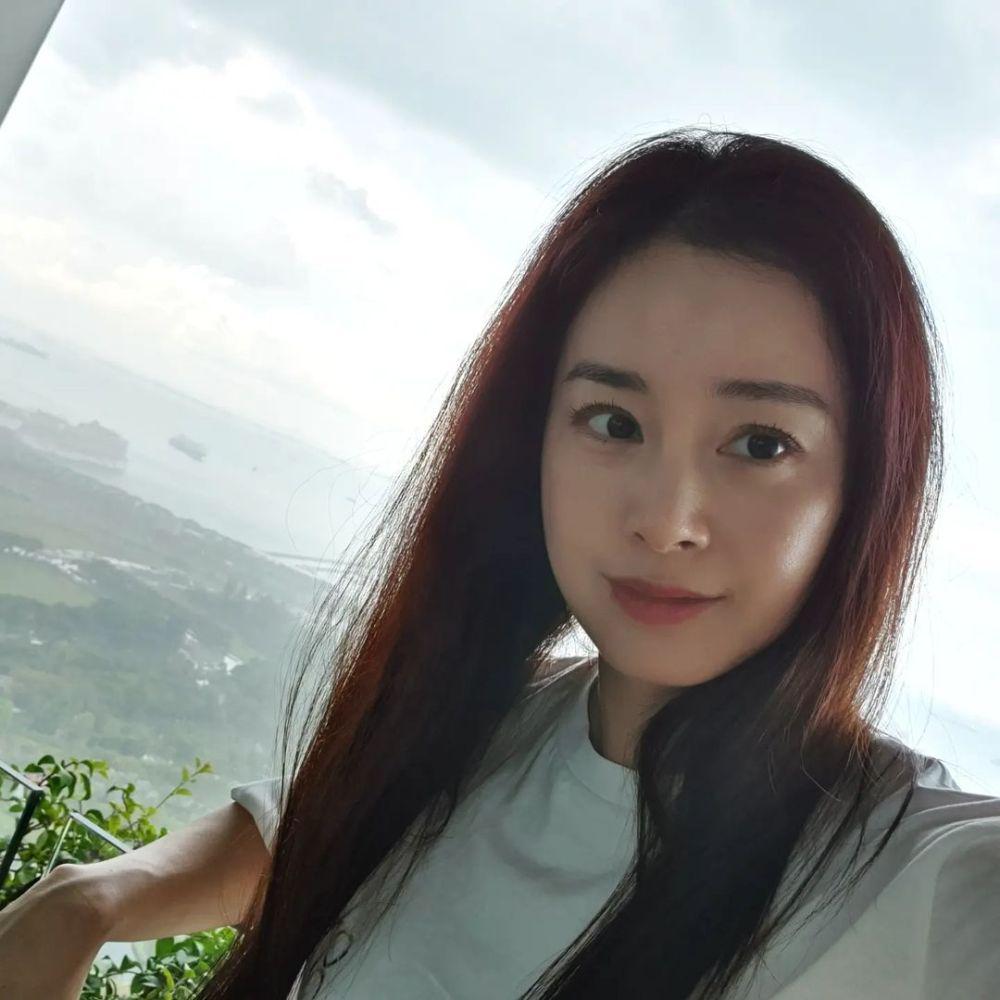 Kim Tae Hee (Instagram.com/kimtaehee99)