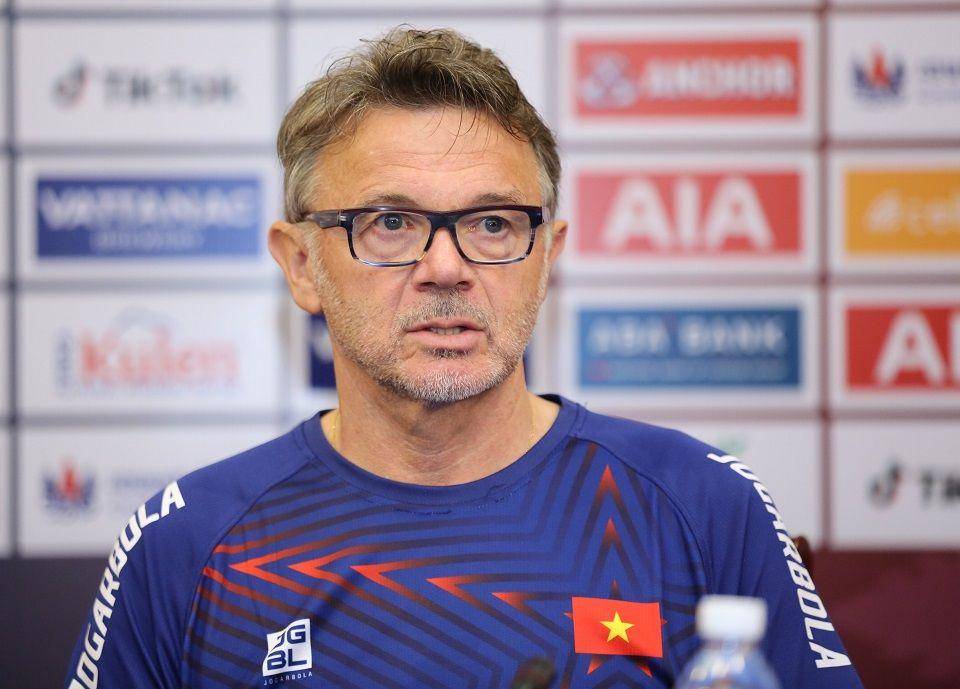 Pelatih Vietnam U-22, Philippe Troussier. (VFF.org)