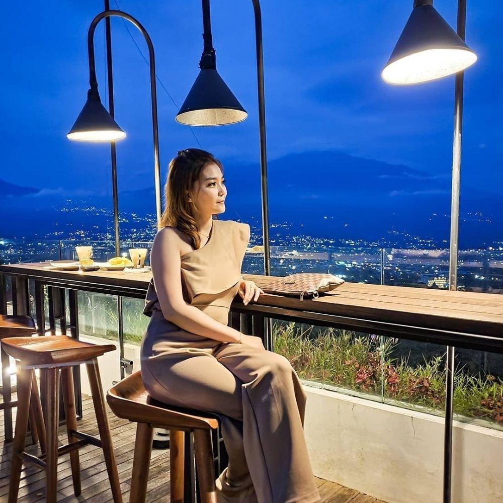 Fifteen Celcius, Batu (instagram.com/rahel_alfania)
