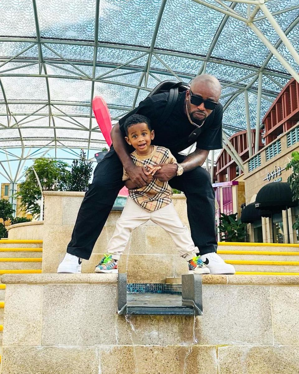 potret Kimmy Jayanti dan keluarga di Singapura (instagram.com/kimmyjayanti)