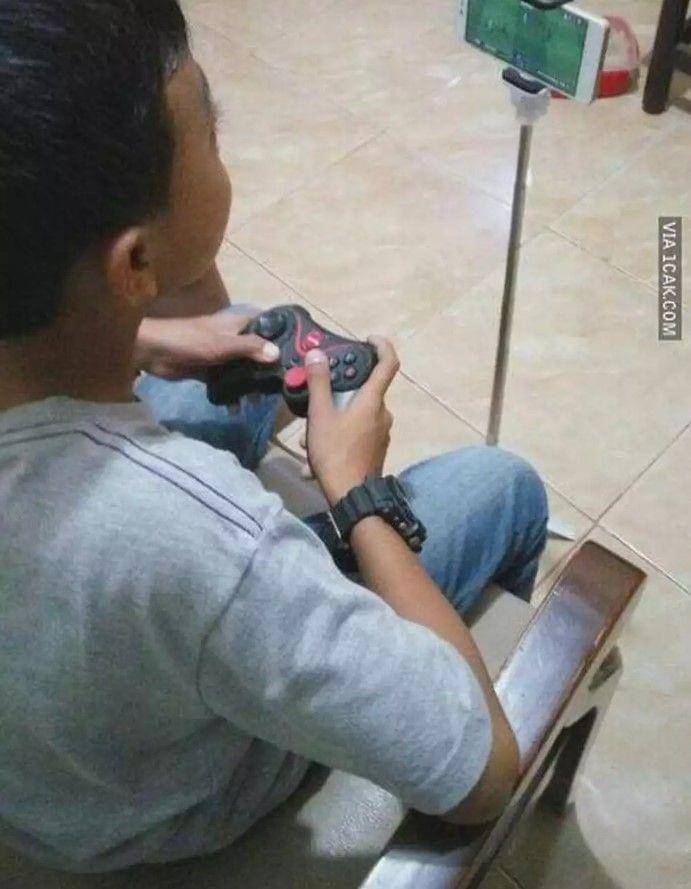 akal-akalan gamers kocak (1cak.com)