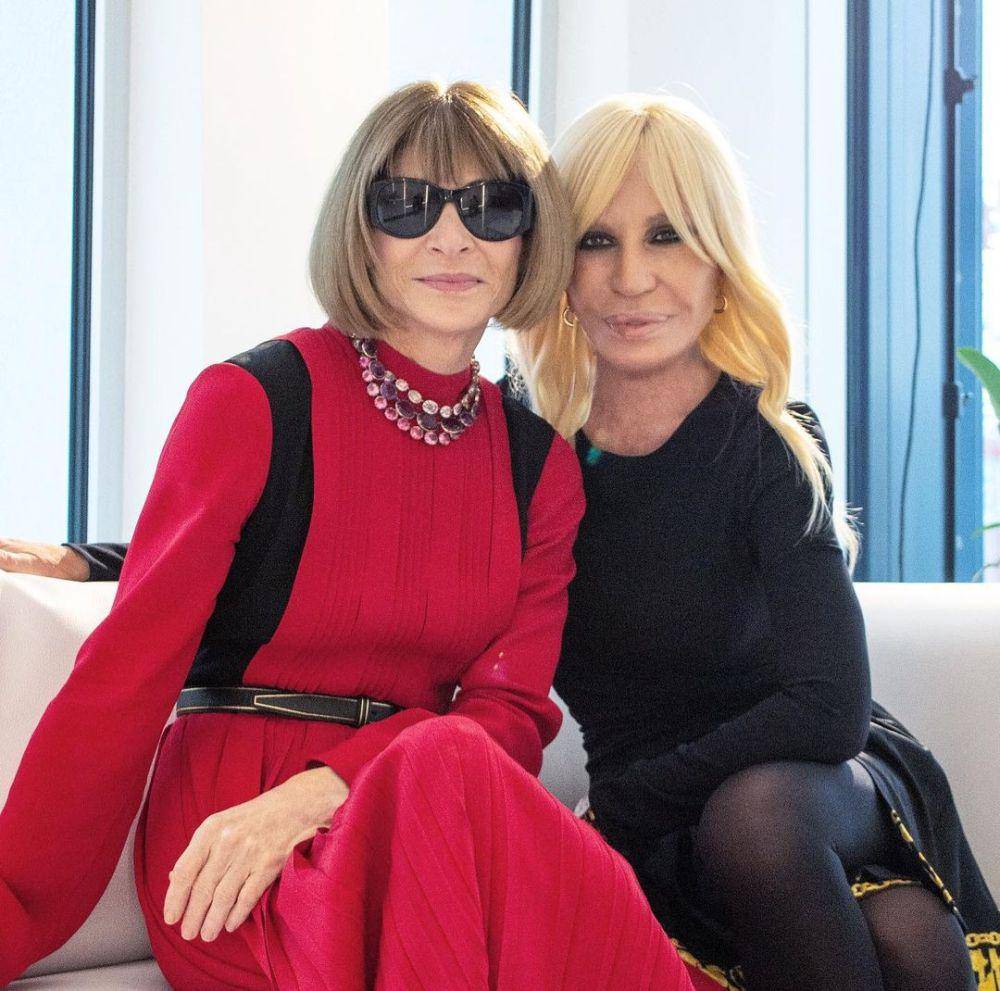 Donatella Versace dan Anna Wintour (instagram.com/donatella_versace)