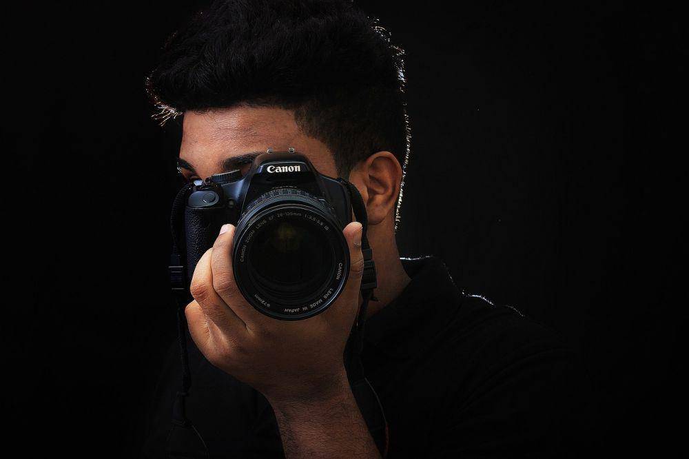 ilustrasi fotografer (pixabay.com/OmarMedinaFilms)