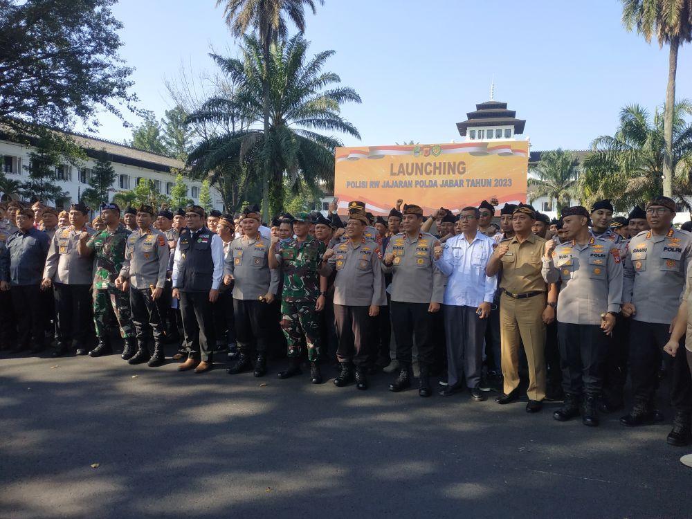 Mayoritas RW di Jawa Barat Kini Bakal Diawasi Seorang Polisi