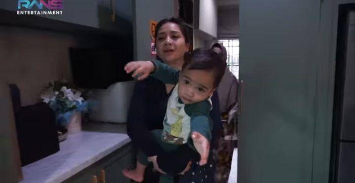 Momen Rayyanza Bertemu Kembali Sus Rini, Setelah Mudik (Youtube.com/Rans Entertainment)