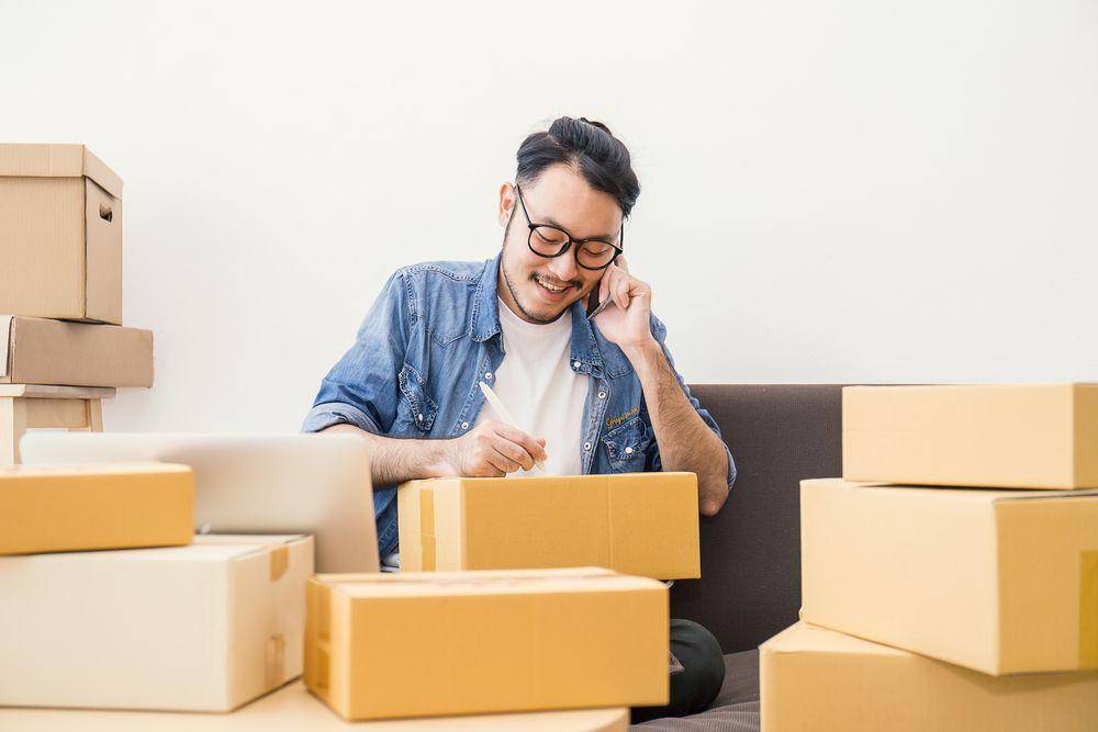 Merealisasikan ide (Shutterstock/paulaphoto)