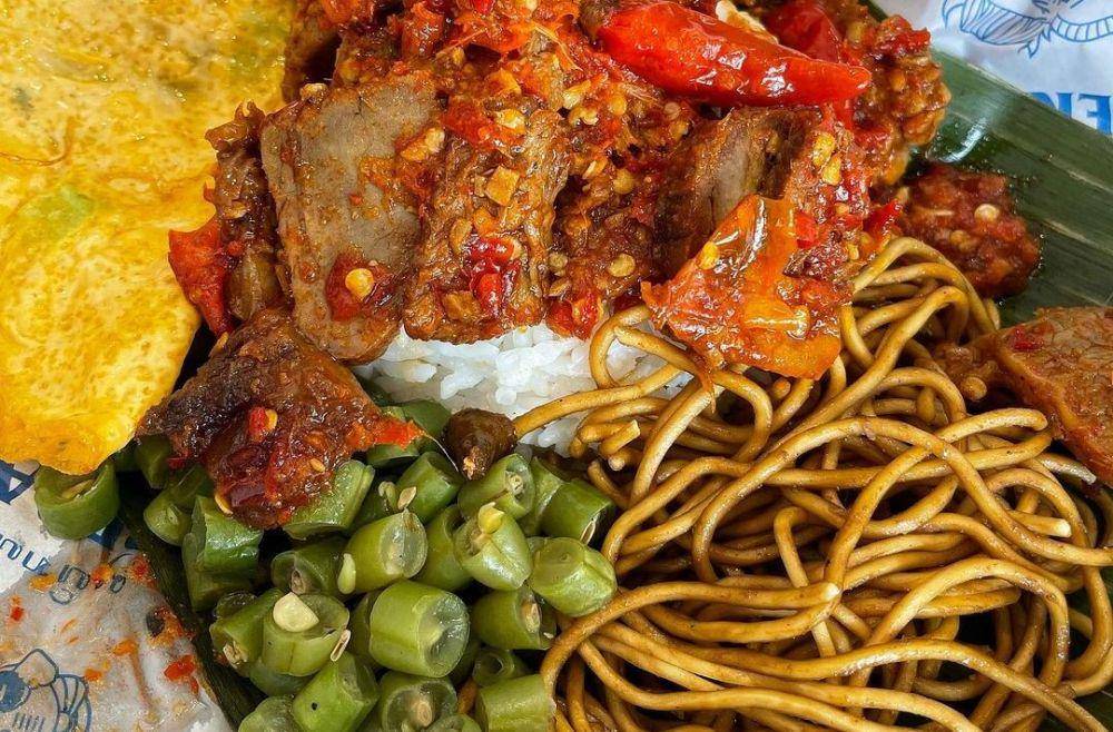 nasi rames Superames (Instagram.com/venijulianti)