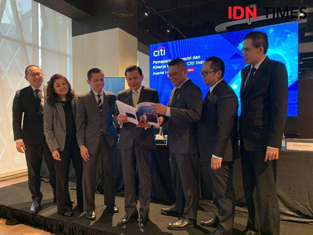 Citibank kuartal I/Triyan