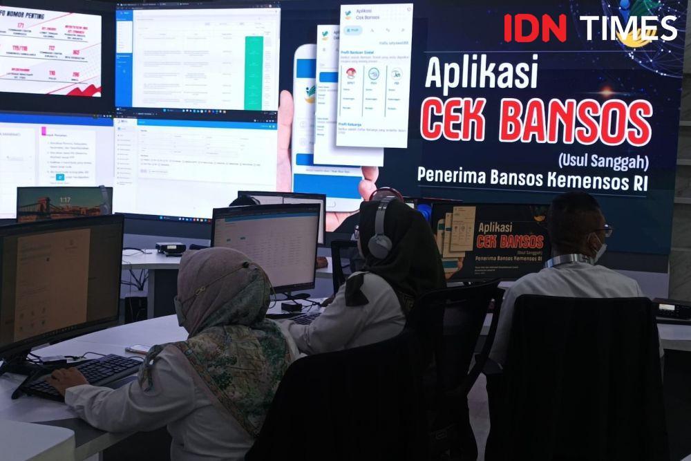 Survei Charta Politika: 15 Persen Bansos Pusat Diselipi Kampanye