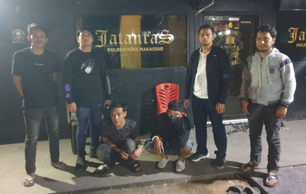 Tenri dan Dollo, dua warga Makassar ditangkap polisi karena mencuri dan bobol rumah di Jakarta Utara. (Istimewa)