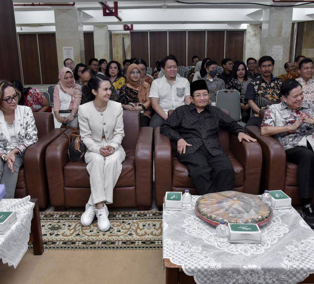 potret Michelle Ziudith di Masjid Istiqlal (instagram.com/michelleziu)