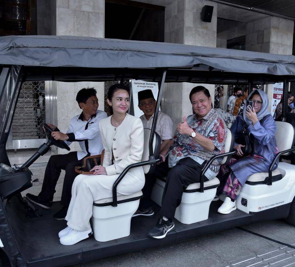 potret Michelle Ziudith di Masjid Istiqlal (instagram.com/michelleziu)