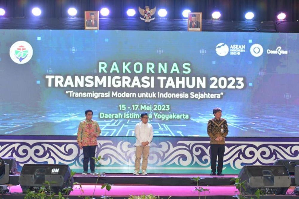 Suasana Rakornas Transmigrasi dan Pembekalan Mahasiswa KKN di Universitas Gadjah Mada (UGM), Yogyakarta, Selasa (16/5/2023). (Dok. Kemendes PDTT)
