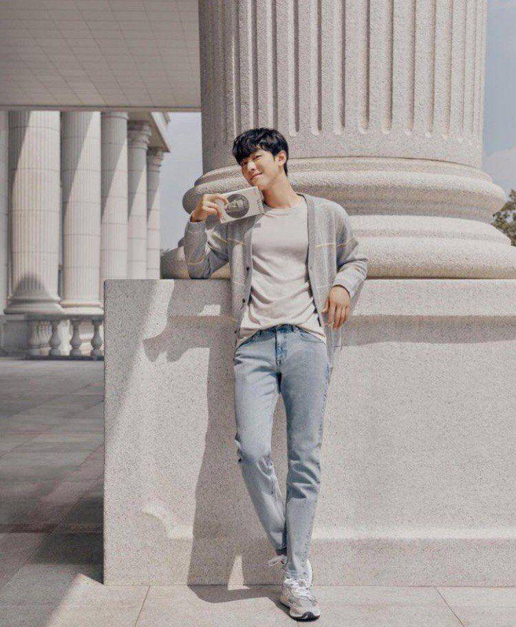 potret Ahn Hyo Seop (instagram.com/imhyoseophk)