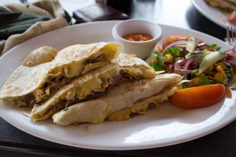 ilustrasi quesadilla (pixabay.com/Jeremy Coolay)