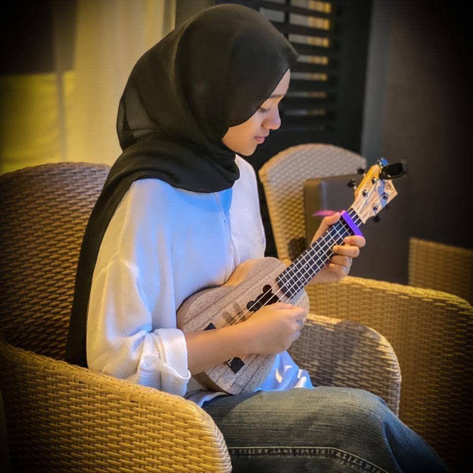 potret OOTD santai Nabila Taqiyyah (instagram.com/Nabila Taqiyyah)