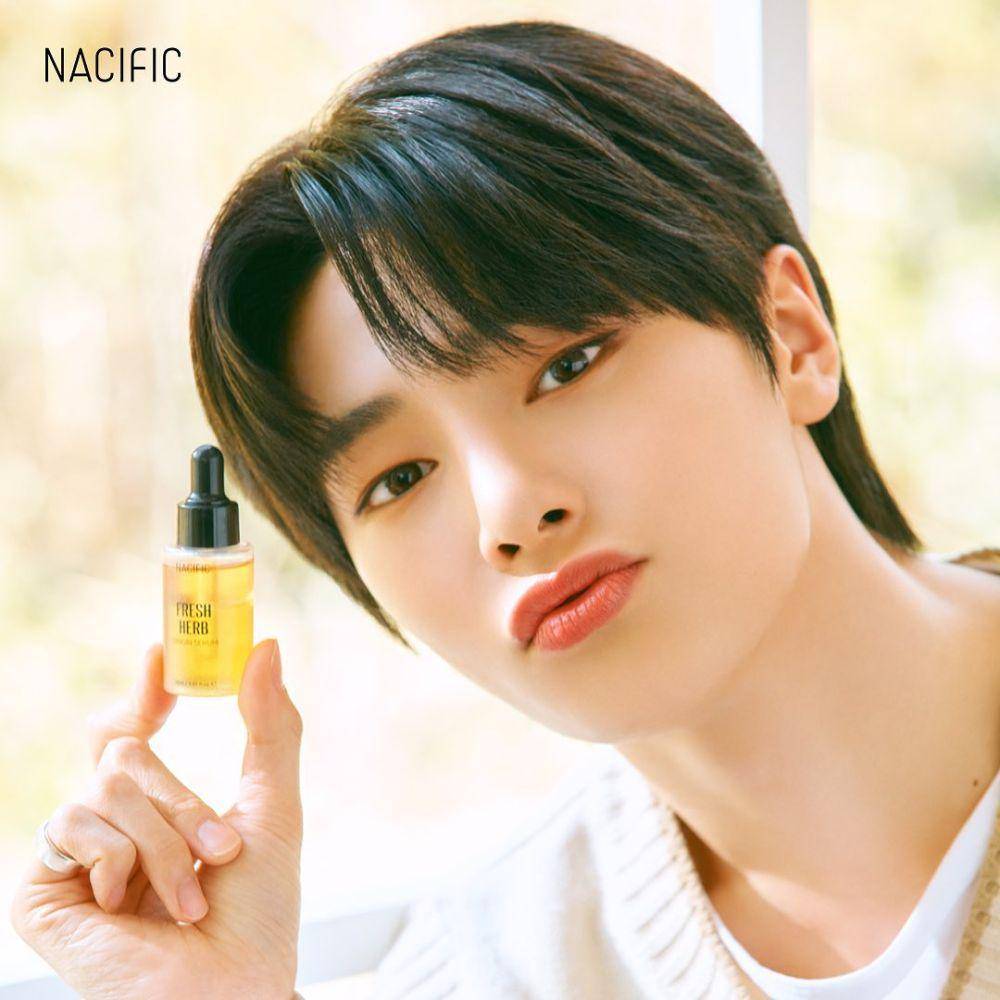 I.N Stray Kids (instagram.com/nacific_kr)
