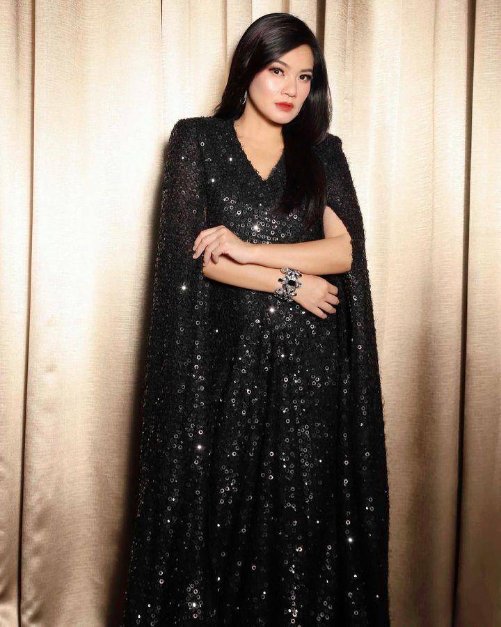 Dress Titi Kamal (instagram.com/titi_kamall)