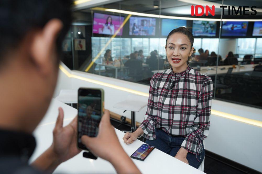 Profil dan Biodata Ira Koesno, Presenter yang Viral di Medsos!