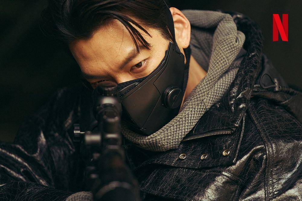 Adegan drakor Black Knight (instagram.com/netflixkr)