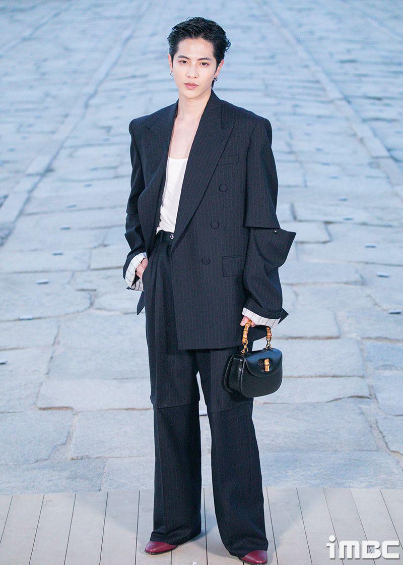 potret Jun Shison di Gucci Cruise 2024 (dok. iMBC)