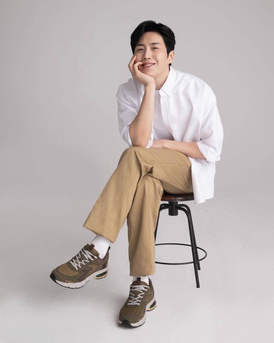 Kim Seon Ho (instagram.com/seonho__kim)