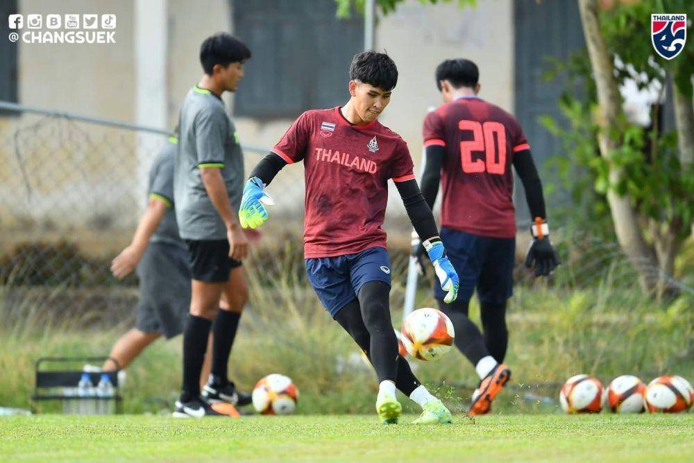 Kiper Thailand, Soponwit Rakyart (Facebook: Soponwit Rakyart)