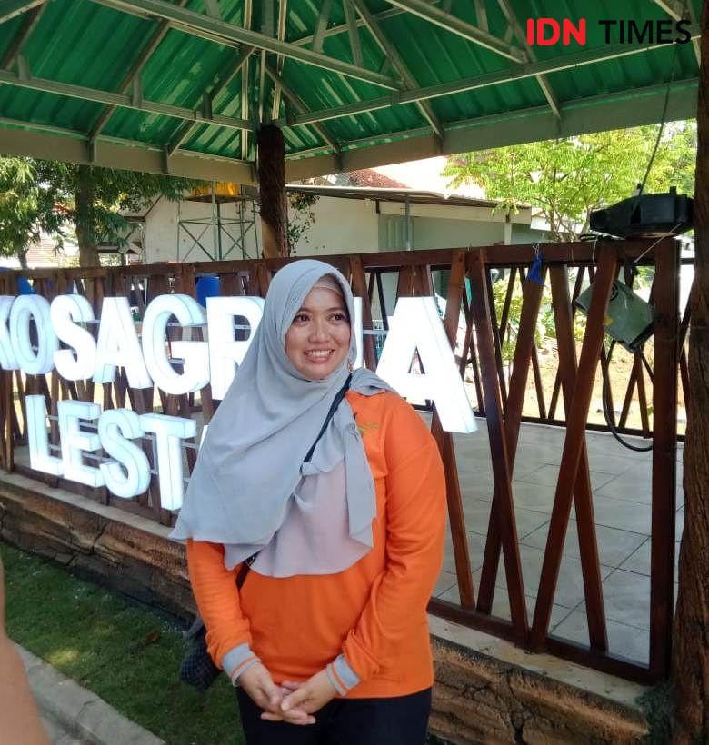 Ketua Kelompok Tani Kosagrha Lestari Surabaya, Pridha Nashari Rahmatika. IDN Times/Faiz Nashrillah