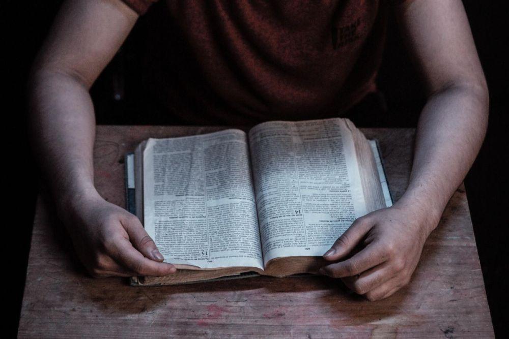 15 Ayat Alkitab untuk Bantu Hadapi Rasa Bersalah Berlebihan
