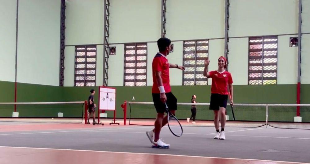potret Desta dan Dikta latihan tenis bareng juara SEA Games 2023 (instagram.com/desta80s)