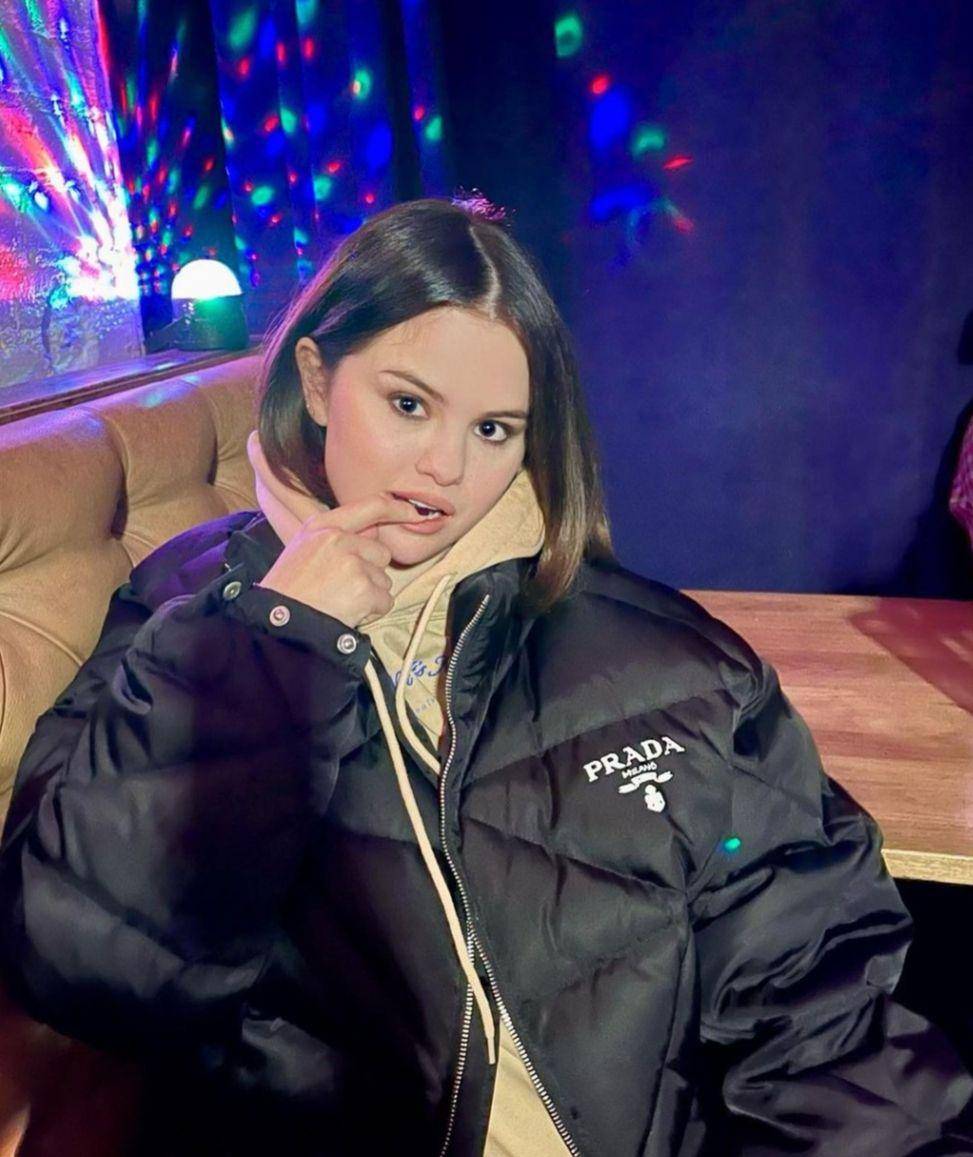 Selena Gomez (instagram.com/selenagomez)