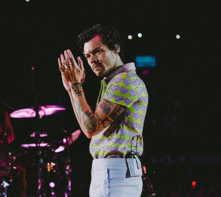 Harry Styles (instagram.com/harrystyles)
