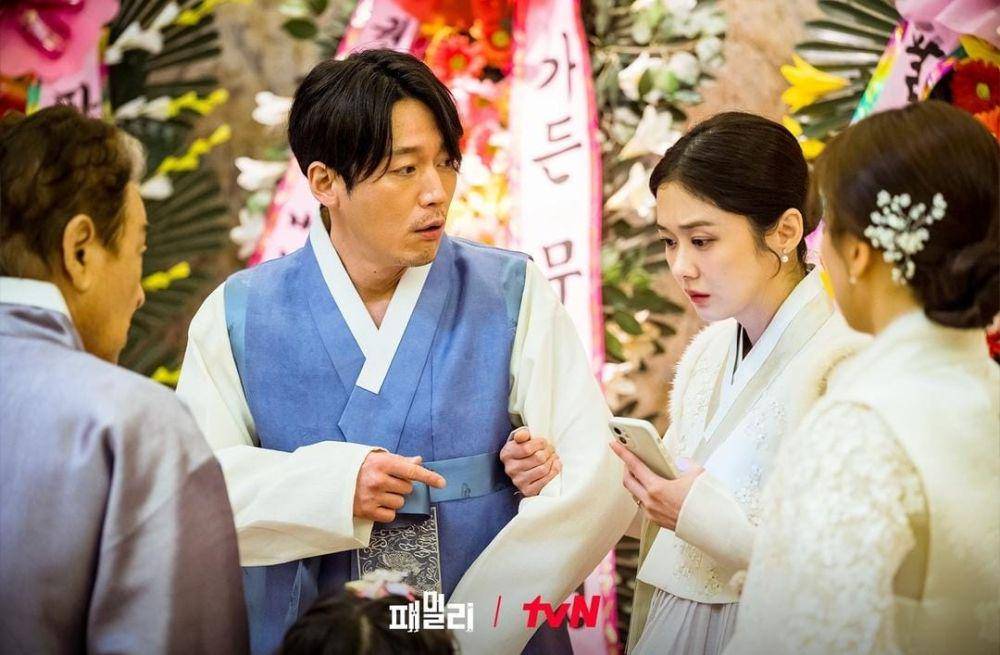 Jang Hyuk dan Jang Na Ra di drama Family: The Unbreakable Bond (instagram.com/tvn_drama)
