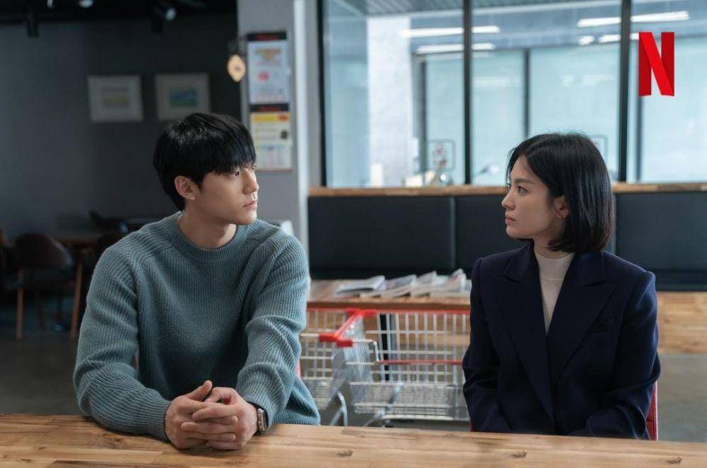 Lee Do Hyun dan Song Hye Kyo di drama The Glory (instagram.com/netflixkr)