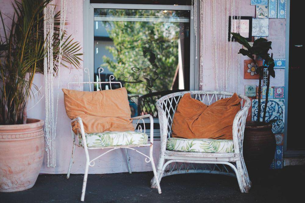 ilustrasi ruangan semi outdoor (pexels/lachlan ross)