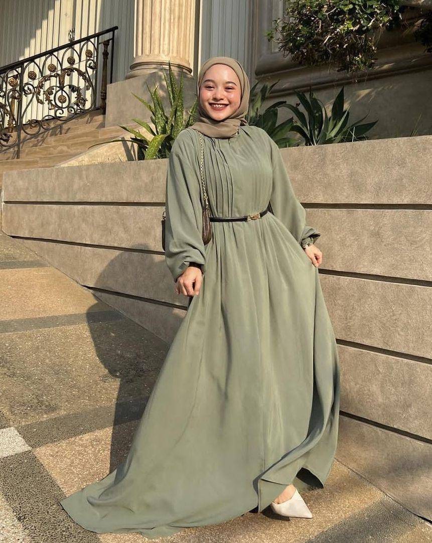 Dress hijab kondangan (instagram.com/chichiiannisa)
