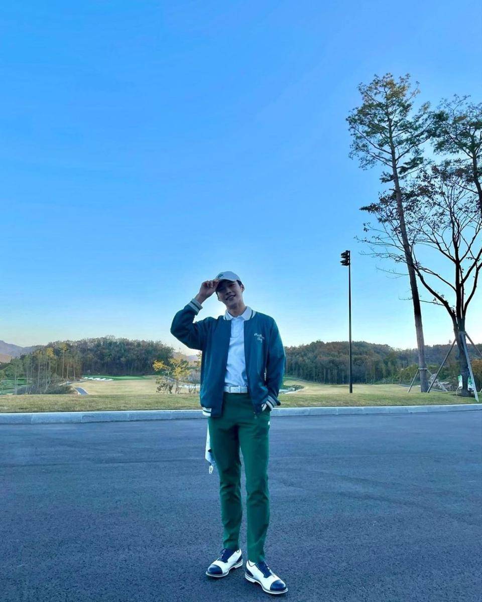 Gaya busana Woo Do Hwan (instagram.com/wdohwan)